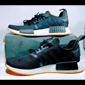 Adidas Boost NMD_R1 Boost core black /cloud white/gray five